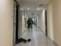 Hà Nội: Rời khỏi nhà khi bị chồng đánh, hôm sau trở về vợ phát hiện chồng đã tử vong trong tư thế treo cổ