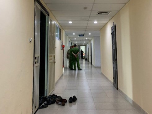 Hà Nội: Rời khỏi nhà khi bị chồng đánh, hôm sau trở về vợ phát hiện chồng đã tử vong trong tư thế treo cổ