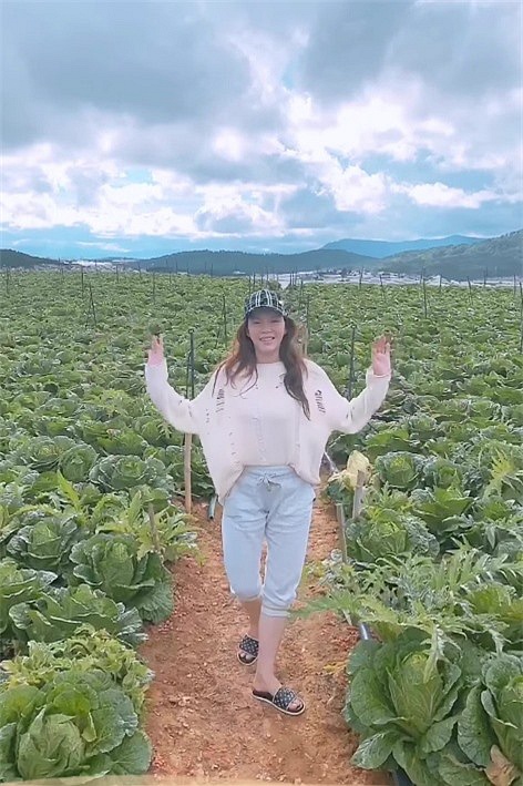 Sao Việt và cuộc sống trồng rau nuôi gà” ở những nông trại tiền tỷ-3