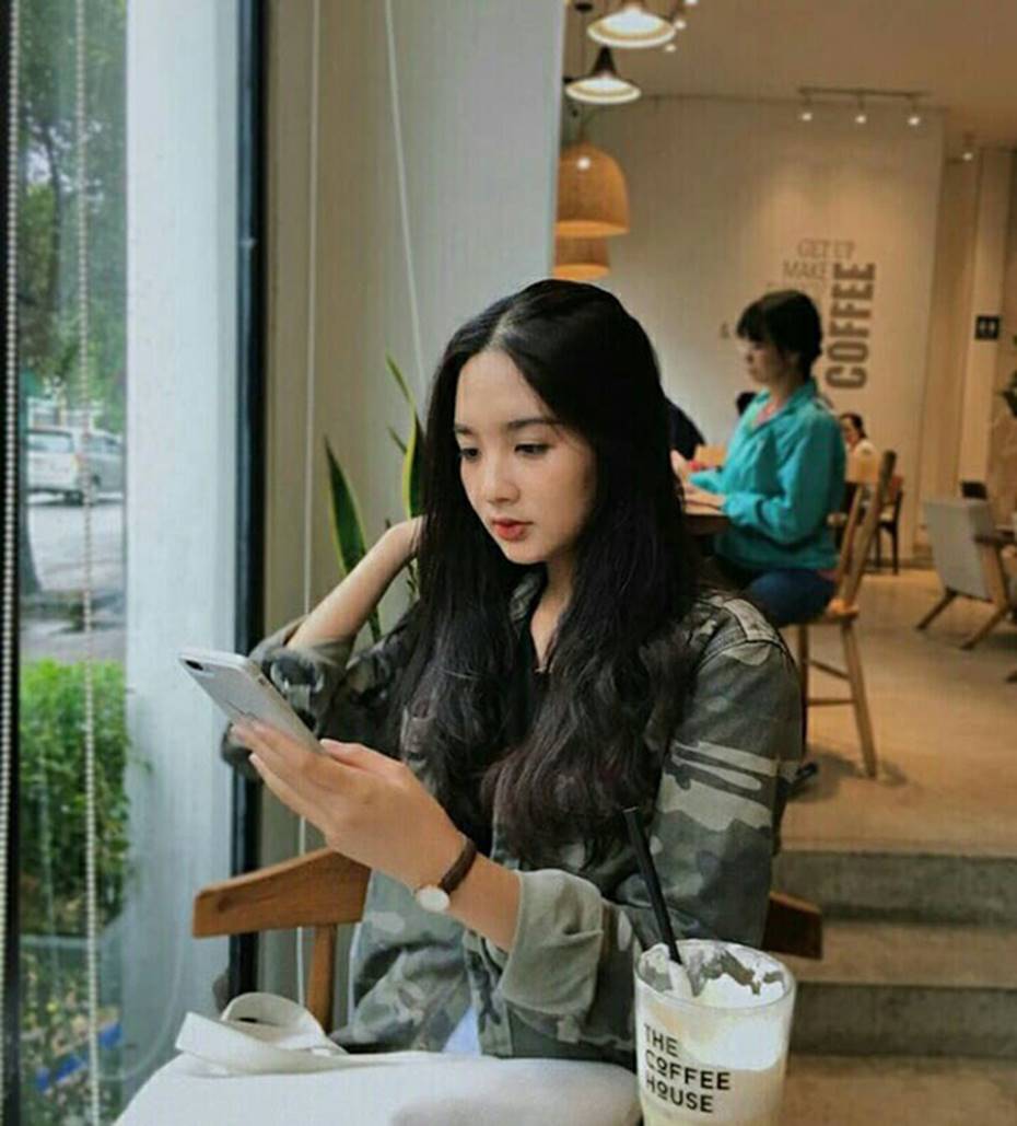 Nữ sinh trường Nhân Văn đốn tim cư dân mạng bởi vẻ trong trẻo như sương mai, soi thành tích học tập hóa ra là con nhà người ta-4