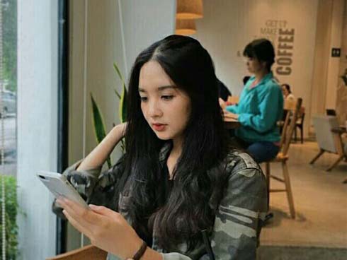 Nữ sinh 1999 ngồi trên ghế chủ toạ với vai trò Thẩm phán khiến dân tình xôn xao vì vừa xinh xắn vừa quá đỗi tài năng-22