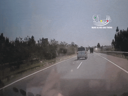 Cụ bà 83 tuổi đạp xe lên UBND xã xin thoát nghèo-1