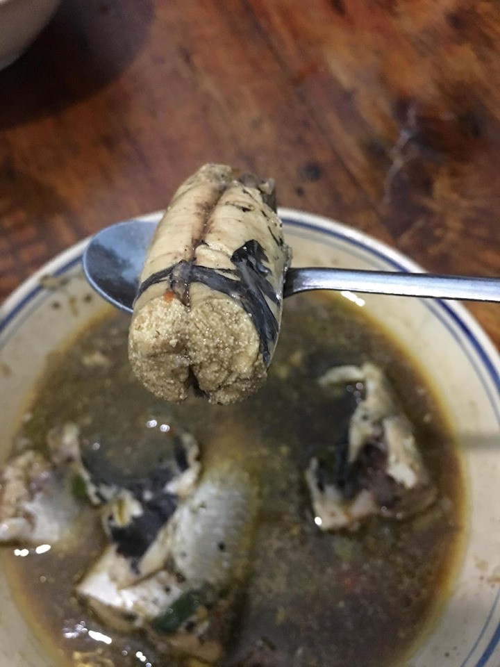 Khoe món ăn lạ lùng rồi khen ngon, cô gái trẻ khiến team nội trợ cãi nhau chí chóe vì người tò mò thấy ghê, kẻ lại mê-2