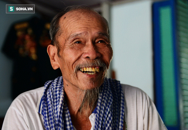 Lễ tang phi công huyền thoại Nguyễn Văn Bảy: Ảnh bay trên cao anh dũng vậy chứ xuống đất sống giản dị, chan hoà lắm-5