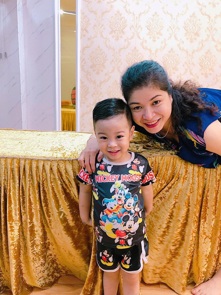 Hai cô gái từng khiến nhiều chị em phụ nữ bị choáng” khi công khai hình ảnh đập mặt xây lại” của mình, sau vài năm hiện cuộc sống ai cũng thay đổi đến chóng mặt-14