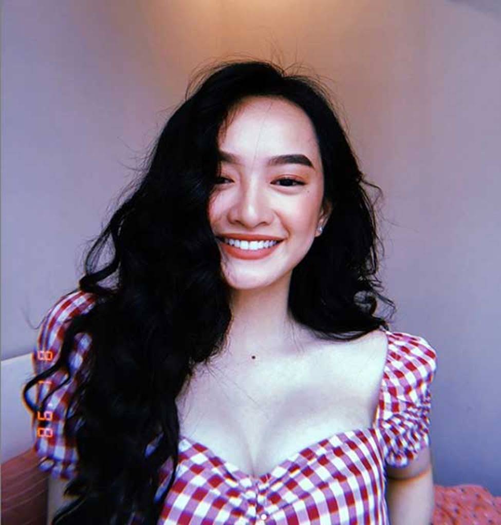 3 hot girl cuối 9X, đầu 10X có thân hình đầy đặn tương phản với mặt ngây thơ-8