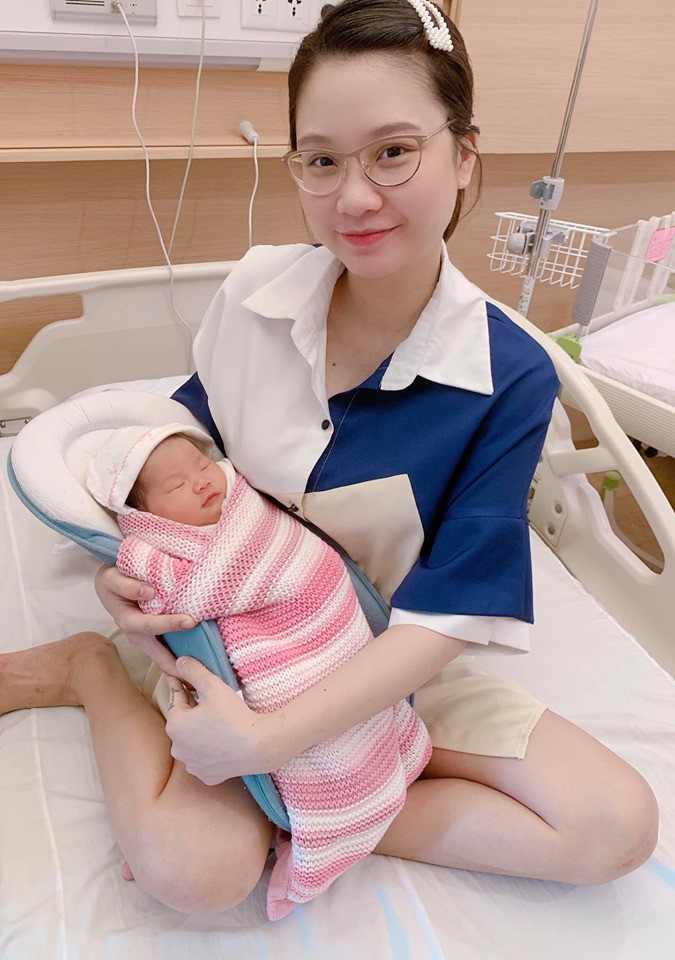 Phát hiện chồng tra Google Đẻ mổ bao lâu thì quan hệ được, hot mom con điên quốc dân Thanh Trần phản ứng bất ngờ-2