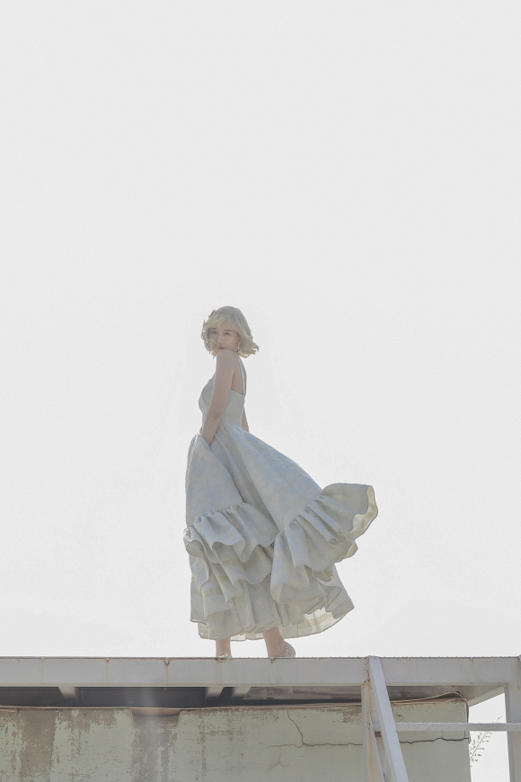 Lộ diện hình ảnh đầy khác lạ của Hari Won khiến nhiều người ngỡ ngàng-2