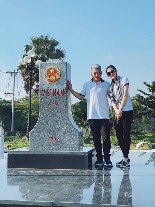 Á hậu Phương Nga khoe dáng nuột nà với bikini-10