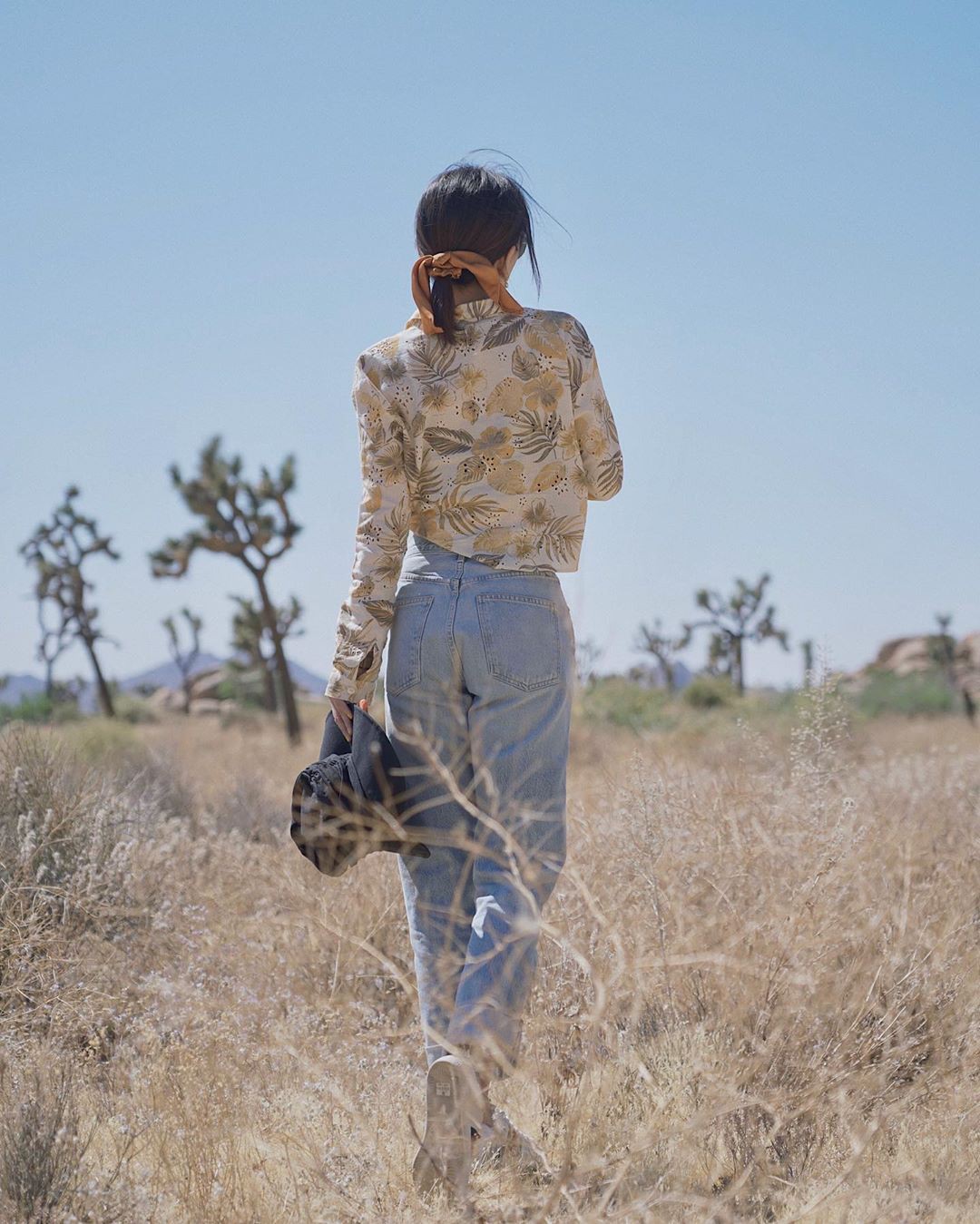 Đã tìm ra kiểu quần jeans vô địch về khoản hack tuổi, nhưng vẫn thanh lịch chẳng kém quần jeans trắng-8