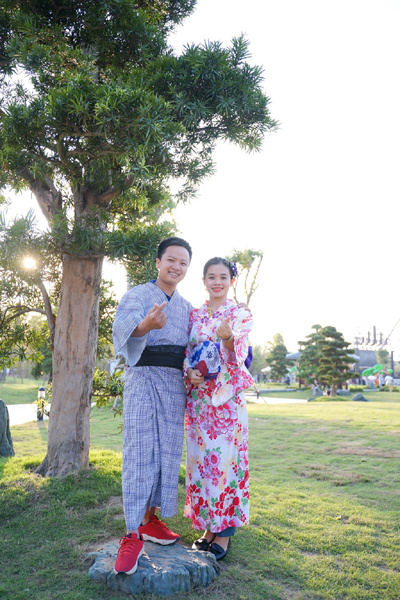 Sau 10 ngày ra mắt, vườn Nhật giữa Thủ đô vẫn nườm nượp khách ‘sống ảo’-9