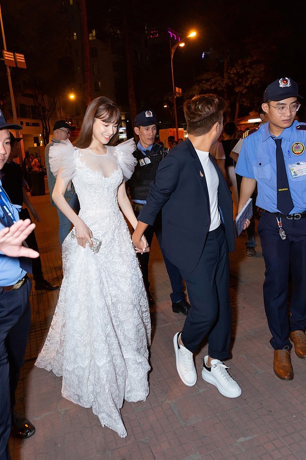 Cuộc sống viên mãn của Trường Giang – Nhã Phương sau 1 năm đám cưới-8