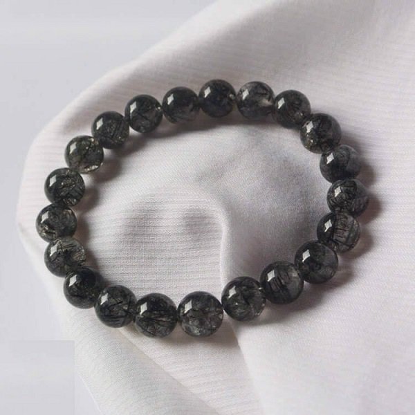 Những mẫu vòng tay phong thủy mệnh Kim-8