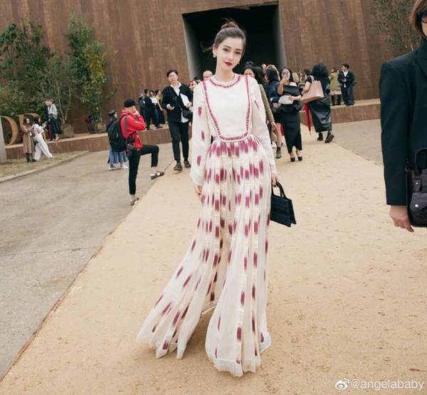 Angelababy xinh như công chúa giữa trời Paris-21