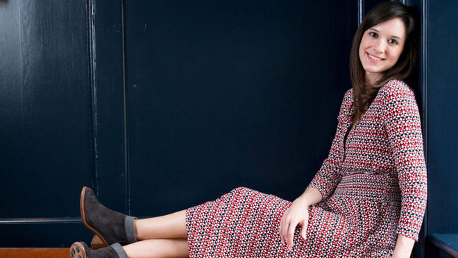 Siêu giàu và nổi tiếng, nhan sắc 2 người vợ của Mr Bean ra sao?-11