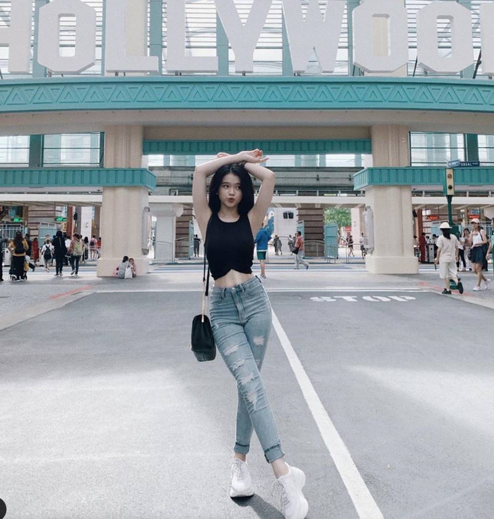 Ca sĩ điển trai dính nghi vấn hẹn hò loạt hot girl Việt gợi cảm-2