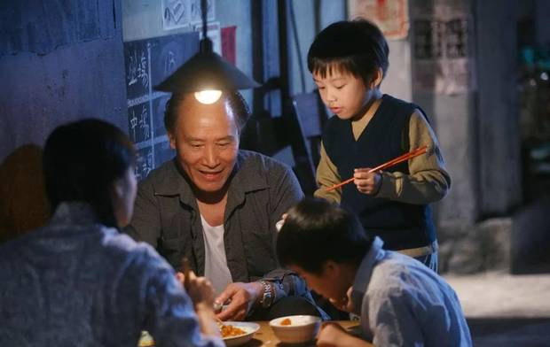 Mới đi làm, lương tháng vài triệu mà bị bố mẹ bắt trả hết sinh hoạt phí cho cả nhà - về câu chuyện khiến MXH dậy sóngchữ hiếu thời hiện đại-7