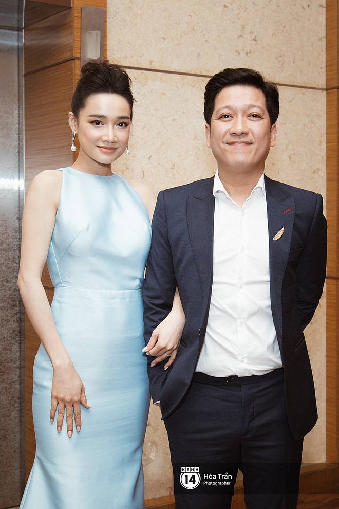 Nhã Phương đập hộp quà kỷ niệm 1 năm cưới của Trường Giang, tưởng đồ hiệu xịn xò ai ngờ mở ra rớt nước mắt”-4