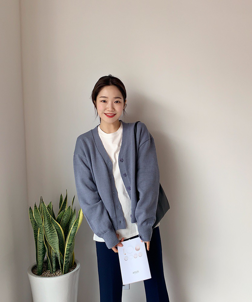 Giữa mùa Thu nắng gió khó lường, bạn nên thủ sẵn 4 mẫu áo khoác nhẹ nhàng mà chất ngất sau đây-2