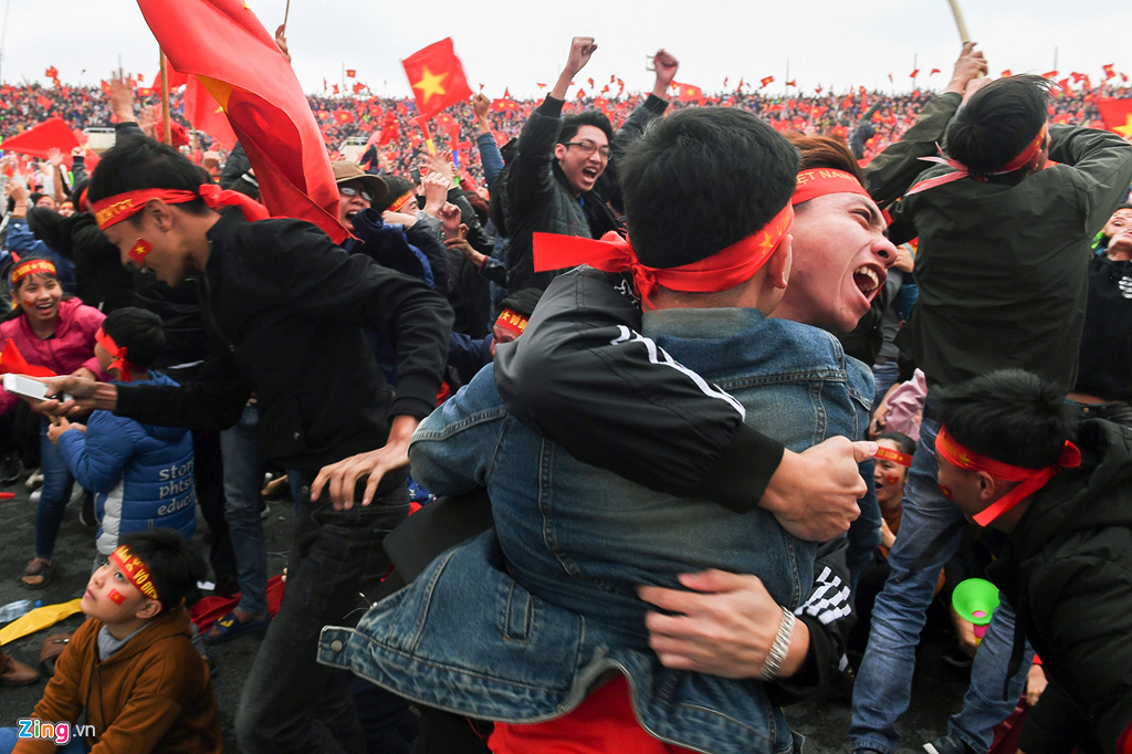 Nhìn lại trận chiến trên tuyết lịch sử của bóng đá Việt Nam-11