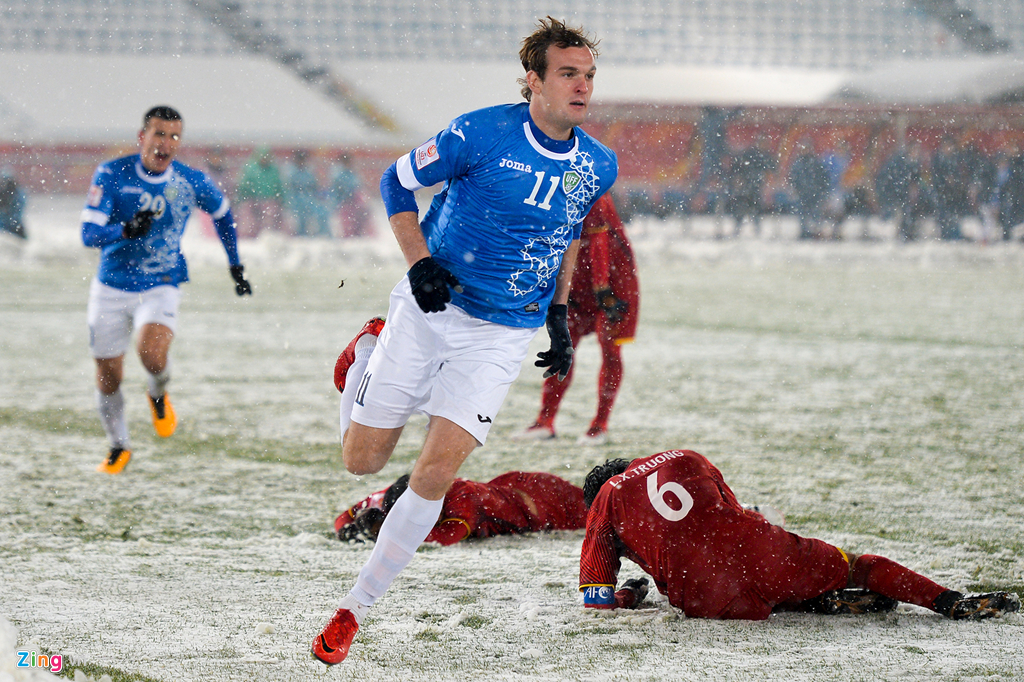 Nhìn lại trận chiến trên tuyết lịch sử của bóng đá Việt Nam-12