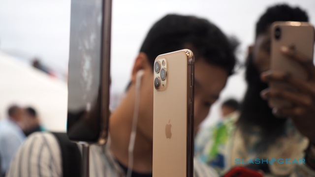 Dân buôn iPhone 11 phá giá lẫn nhau, đẩy giá xuống cận sàn”-4