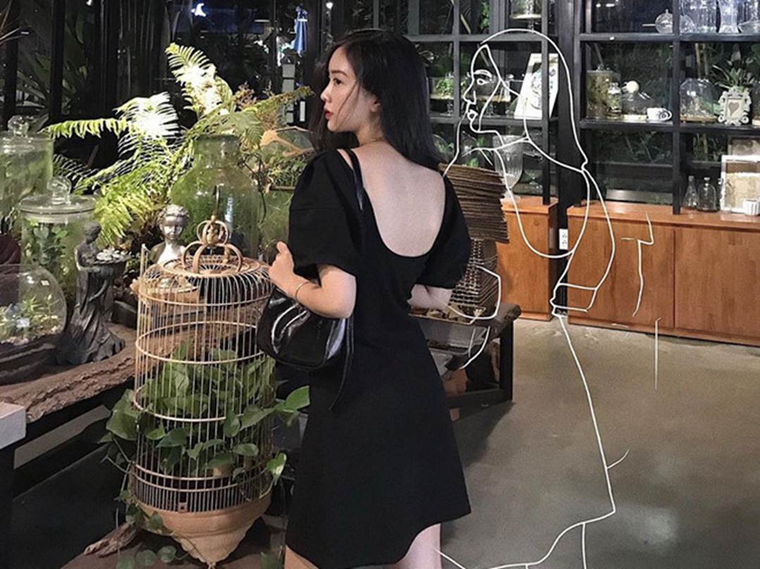 Hội bạn gái cầu thủ chăm đăng ảnh khoe eo thon gợi cảm-13