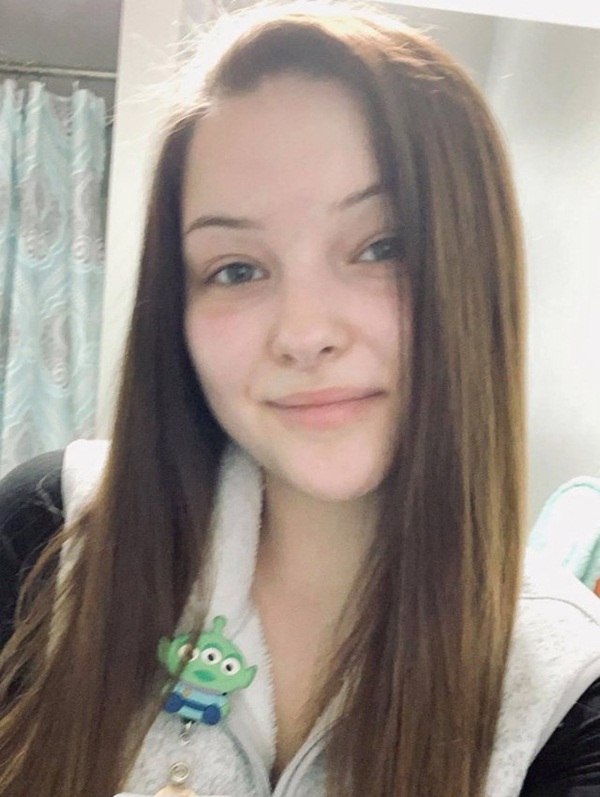 Mua quần mới trong siêu thị, cô gái sốc nặng khi tìm thấy thứ trong túi quần-1