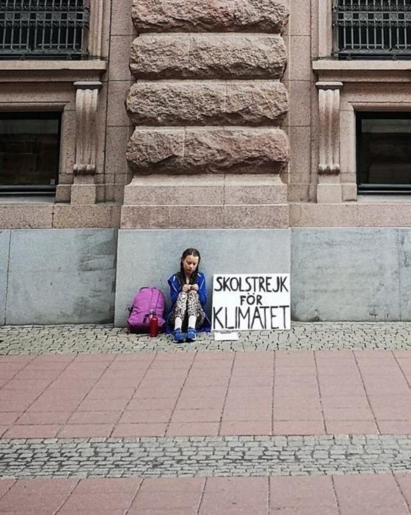 Sau báo Mỹ, đến lượt báo Úc nghi ngờ Greta Thunberg có đội ngũ PR chuyên nghiệp phía sau giúp tạo dựng tên tuổi và kiếm tiền trục lợi-3