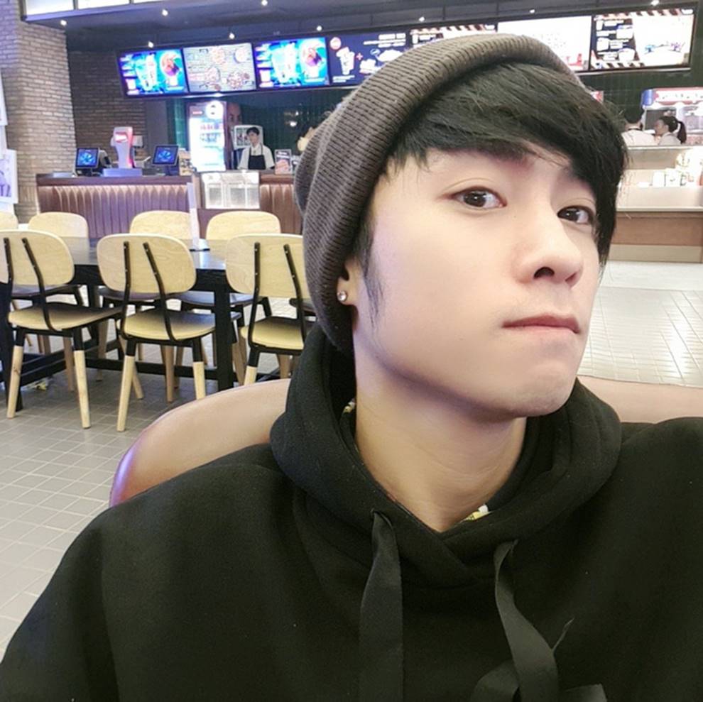 Dàn soái ca đến từ ĐH Kinh Công Hà Nội - ngôi trường được mệnh danh nhiều trai đẹp nhất Việt Nam-5