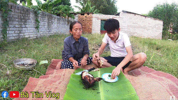 Bà Tân lần đầu tiên phải ăn một mình vì làm món khổng lồ nhưng thất bại, nướng gà úp xoong nhưng mở ra thì hoá... thiên nga đen thui-12