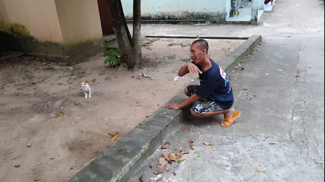 Đau xót những phận người thấy mà không biết cán bộ ăn chặn cả hàng từ thiện-11