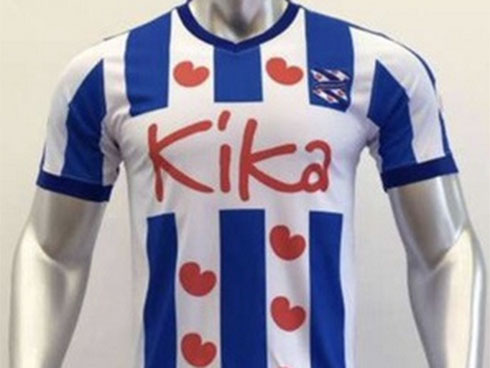 Khác với Công Phượng, trở ngại lớn nhất của Văn Hậu đến từ... chính HLV Park Hang Seo-6