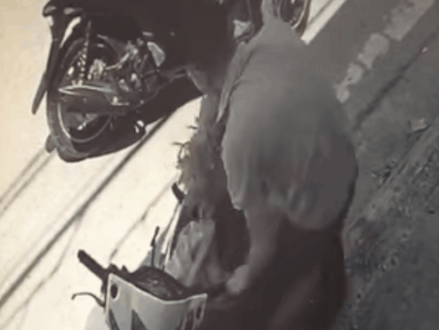 Đỉnh cao của sự sáng tạo: Tưởng bố cho con bú như nào, sự thật đằng sau khiến nhiều người té ngửa-2