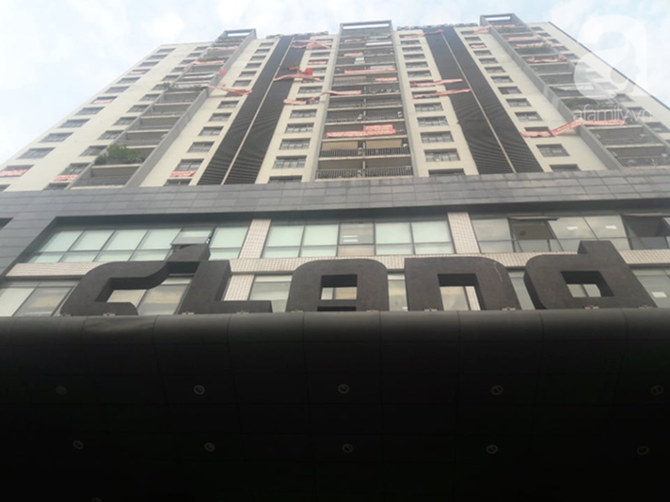 Vụ dân phải xách xô đi mua nước tại chung cư cao cấp ở Hà Nội: Chủ đầu tư cắt nước vì cư dân nợ tiền?-6