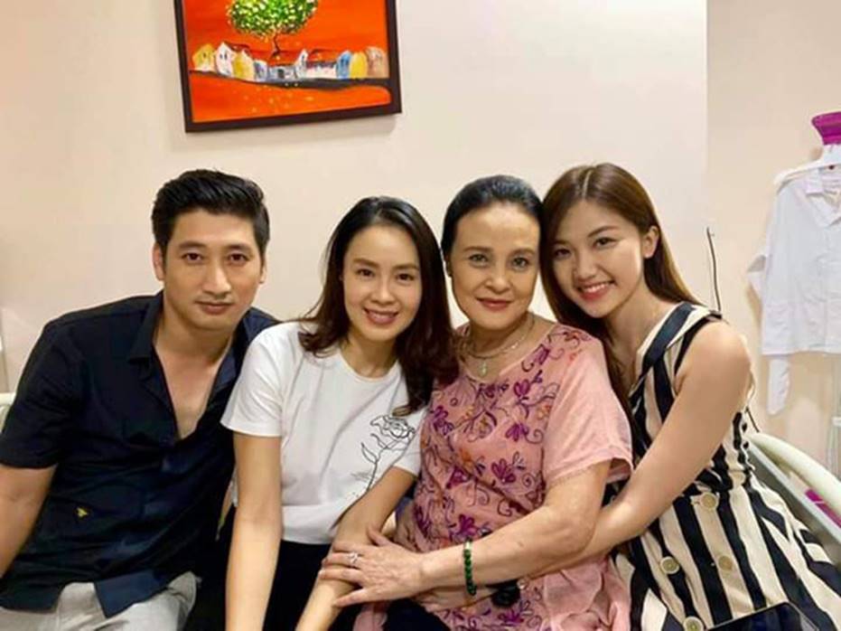 Hết hồn với ảnh hậu trường Hoa Hồng Trên Ngực Trái: Khuê đanh đá bất ngờ, doạ banh mắt giật lông mi của Trà?-8