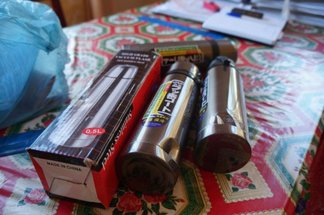 Amiăng trong bình giữ nhiệt xuất xứ từ Trung Quốc có thể gây ung thư và phá hủy nội tạng-2