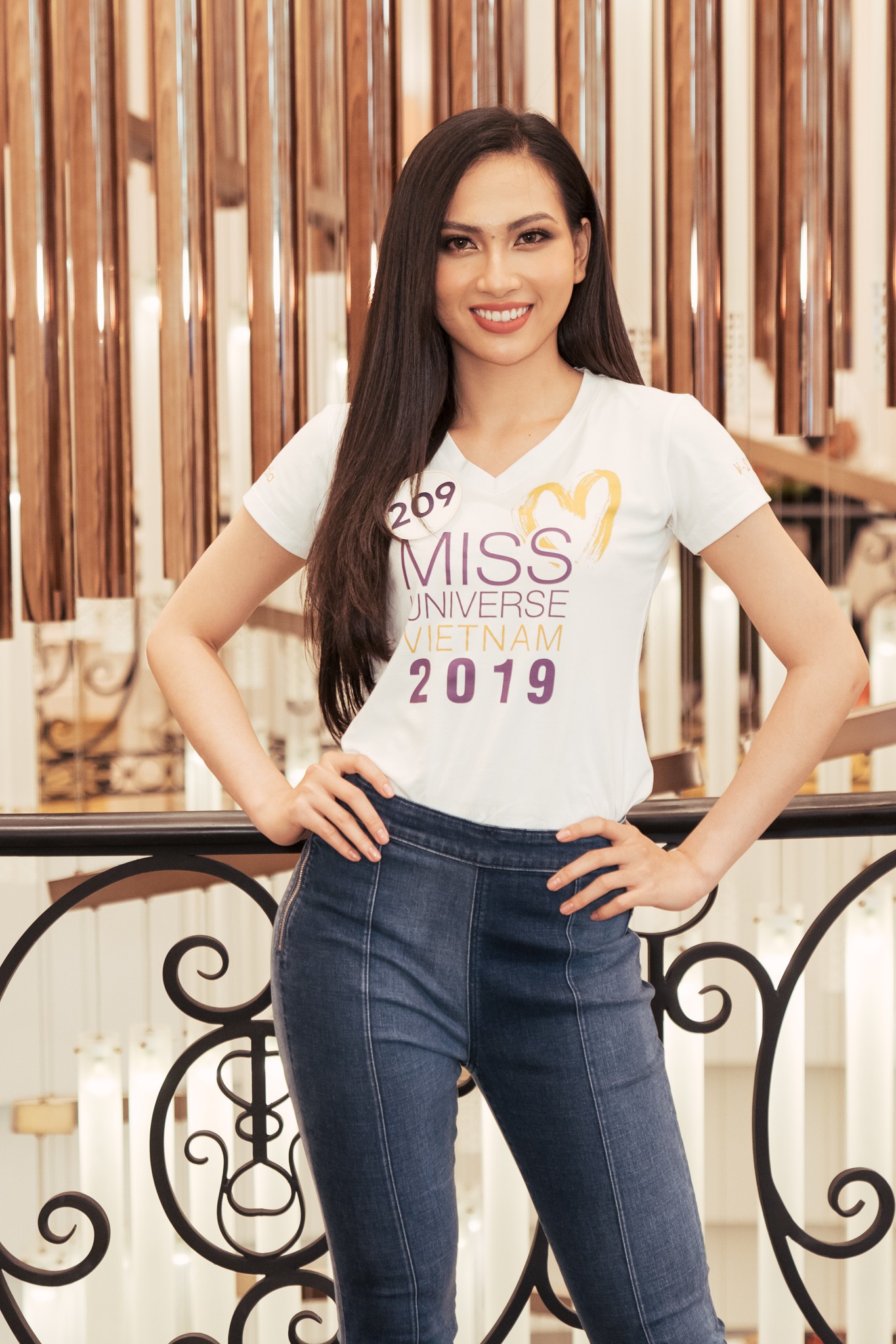 Lộ diện những đối thủ đầu tiên của Á hậu Thúy Vân tại Hoa hậu Hoàn vũ Việt Nam 2019-8