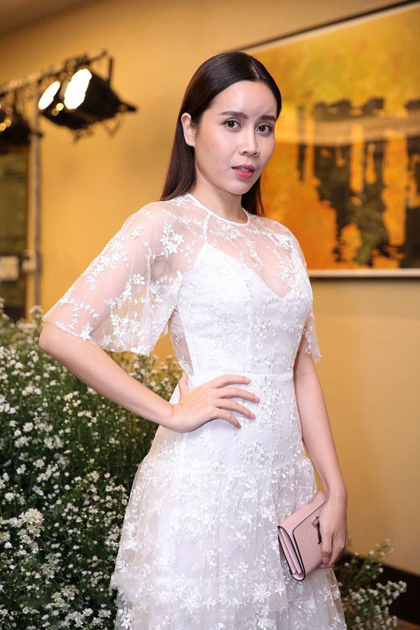 Nhan sắc thay đổi của Lưu Hương Giang khiến chồng giận, mẹ khóc 3 ngày-6