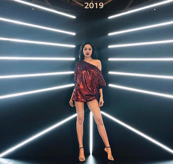 Vừa hát bài không cần đàn ông, Bảo Anh đã chứng minh vẻ đẹp với váy siêu ngắn-6