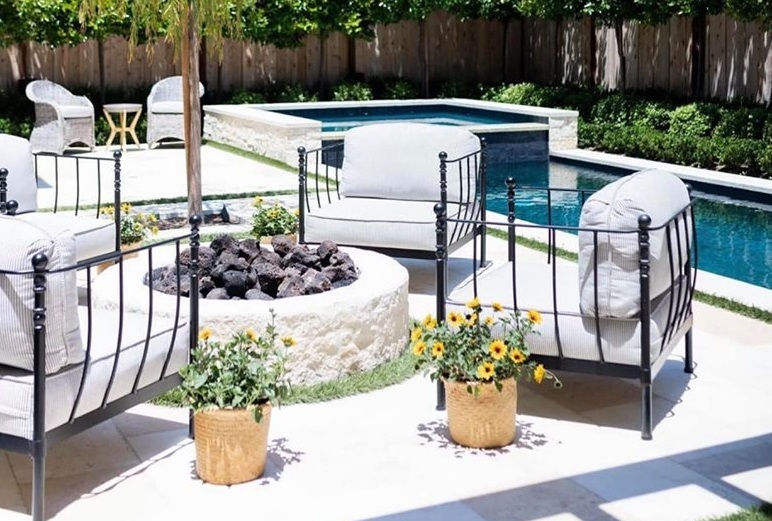 Nghẹn uất khi chồng bị phụ nữ già 3 con dùng đủ chiêu trò bủa vây-1