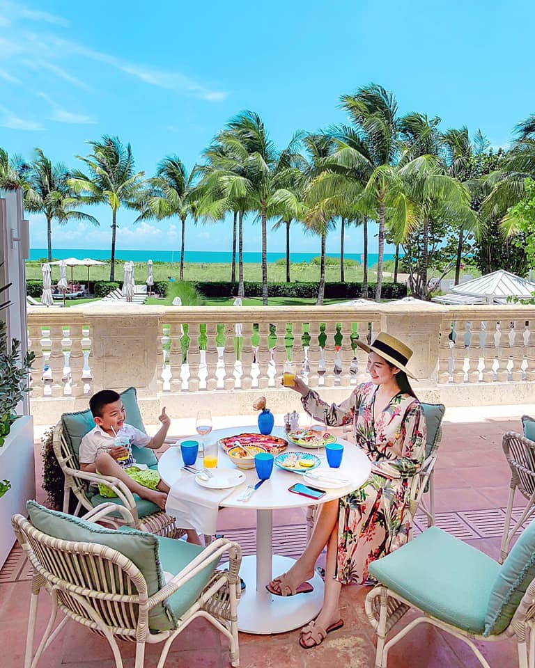 Cuộc sống của con gái ông chủ buôn xe sang ở Sài Gòn và các hot girl giàu có-5