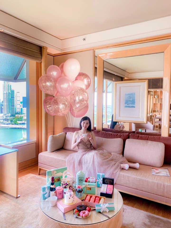 Cuộc sống của con gái ông chủ buôn xe sang ở Sài Gòn và các hot girl giàu có-6