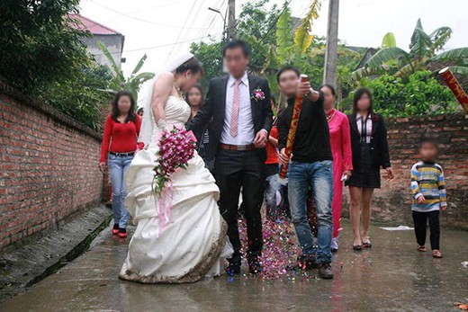 Đám cưới nhà người ta hoành tráng đến mức khiến 2 họ chạy tan tác, đúng là nhà chẳng có gì ngoài điều kiện-2