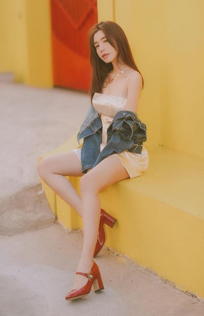 4 mỹ nhân Việt được báo quốc tế ca ngợi vì sexy không đối thủ-4