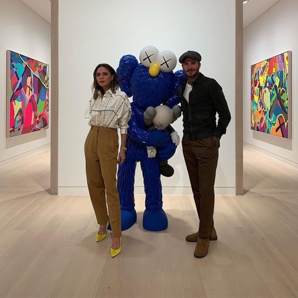 Mặc tin đồn hôn nhân lục đục, David Beckham vẫn bình thản đưa vợ và con gái Harper đi chơi riêng-1