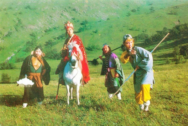 Số phận của 2 đại mỹ nhân Tây Du Ký 1986: Người được máy bay riêng đưa đón, kẻ bị đạo diễn Dương Khiết lừa đau đớn-1