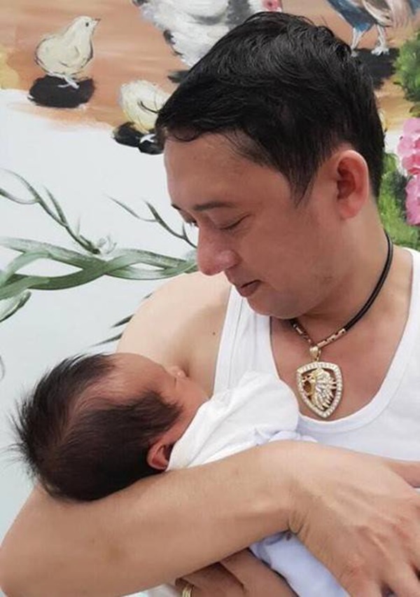 Tổ ấm của 3 danh hài: Người giàu con không biết, người chạy 1 show nuôi vợ con cả tháng-7