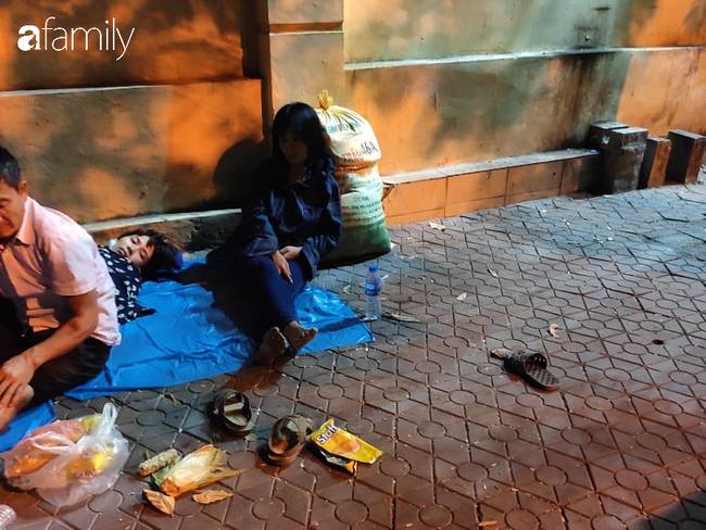 Anh trai tài xế xe ôm công nghệ nghi bị sát hại ở bãi đất hoang Hà Nội: Nhìn thấy em tôi rụng rời chân tay, em nằm úp đầu vẫn còn đội mũ-4