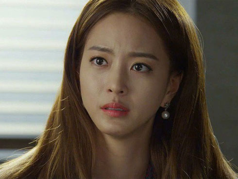 Ngày đầu về làm dâu, mẹ chồng ném cho tôi một cái chăn mỏng rồi nhốt ở ngoài cả đêm, sự thật phía sau lại không hề tình cờ như lời bà nói-2